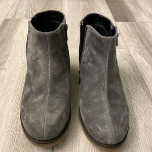 Gray booties in excellent condition, never worn out outdoors.